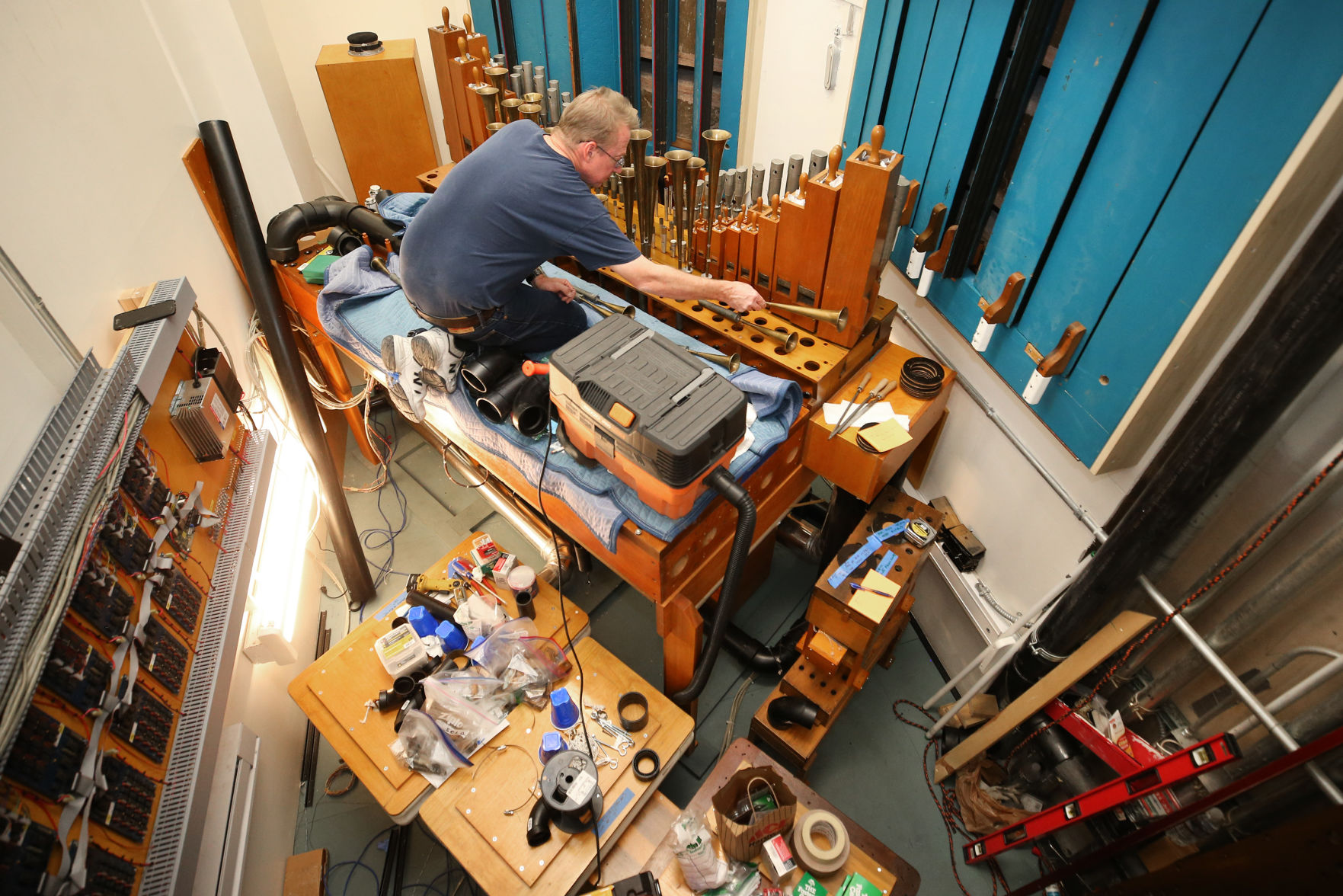 The Mighty Wurlitzer Organ